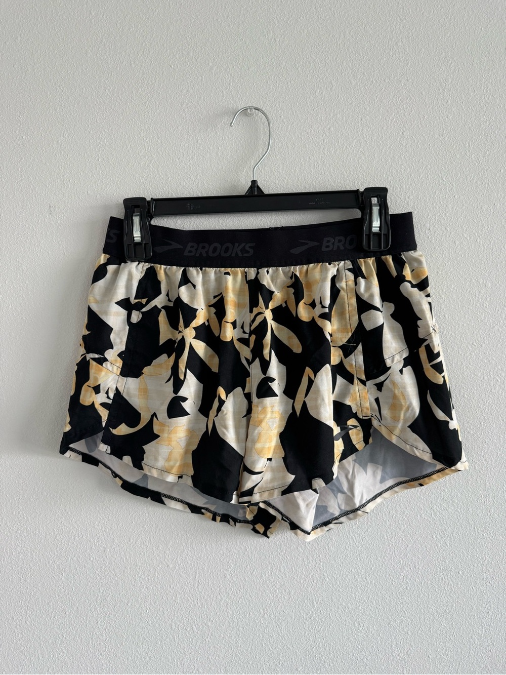 Brooks Floral Print Running Shorts